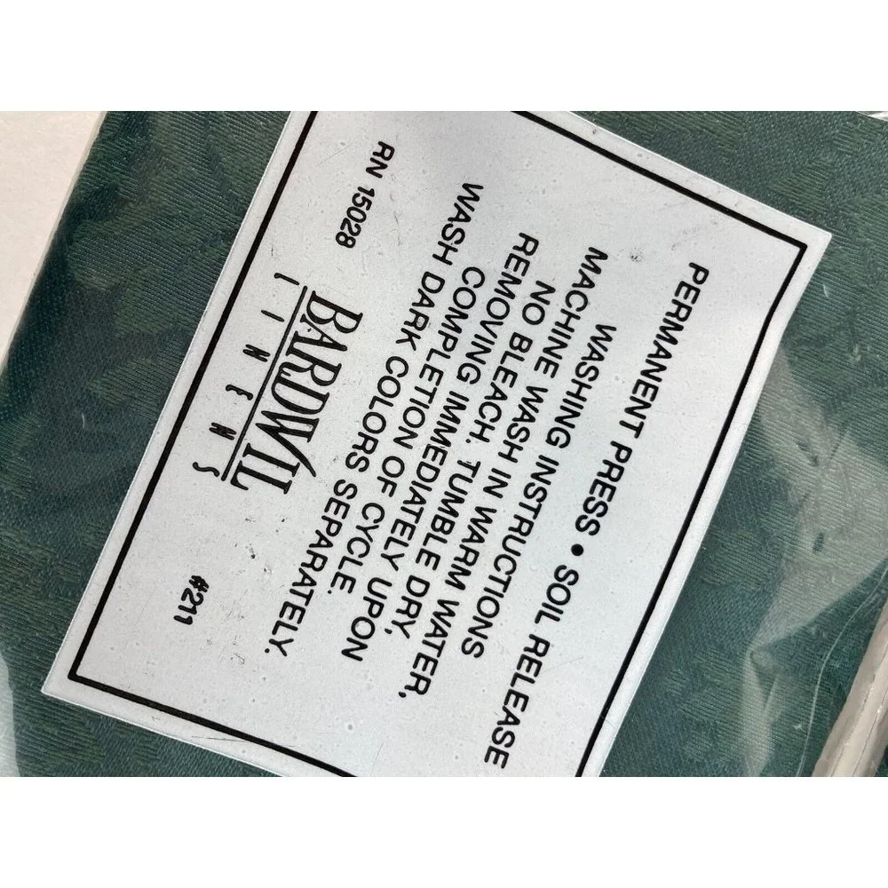 8-Vintage Sears Green Floral Dinner Napkins Soil Release Perm Press